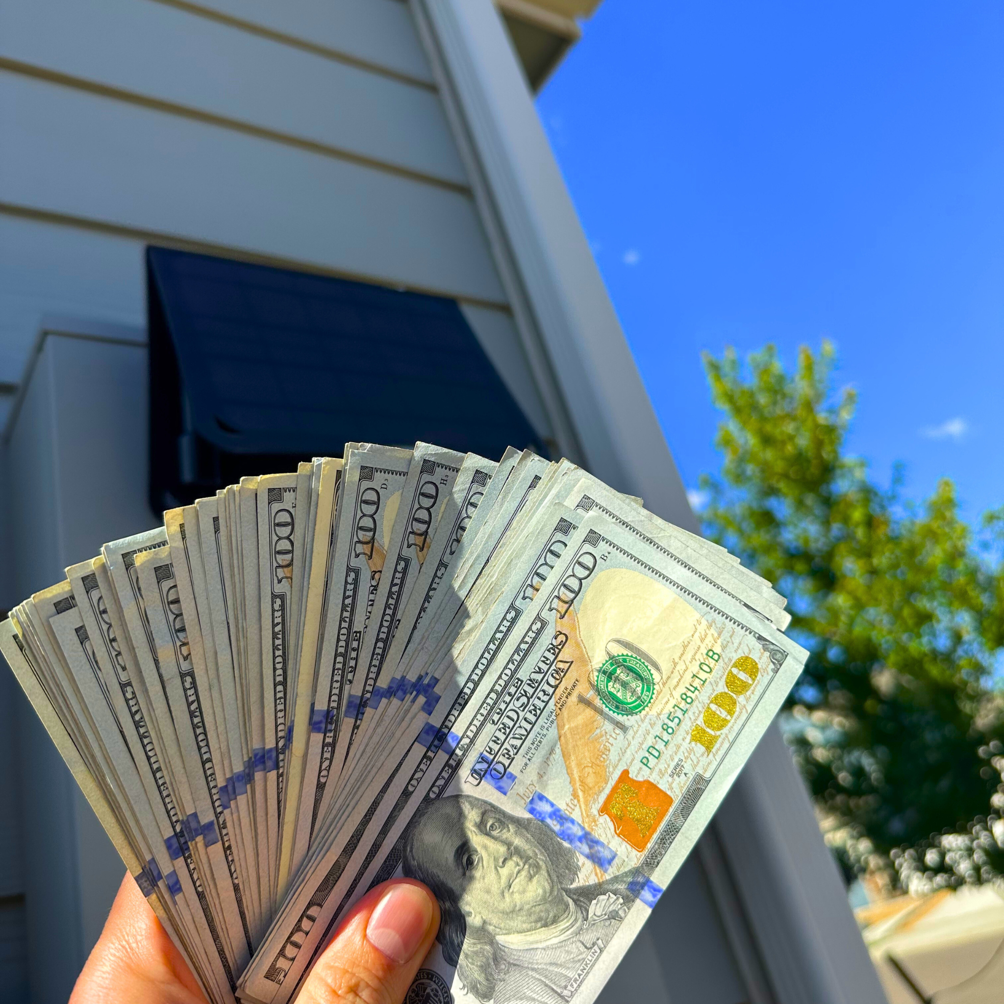 Qualify For An $8,517 Incentive To Install Solar Panels